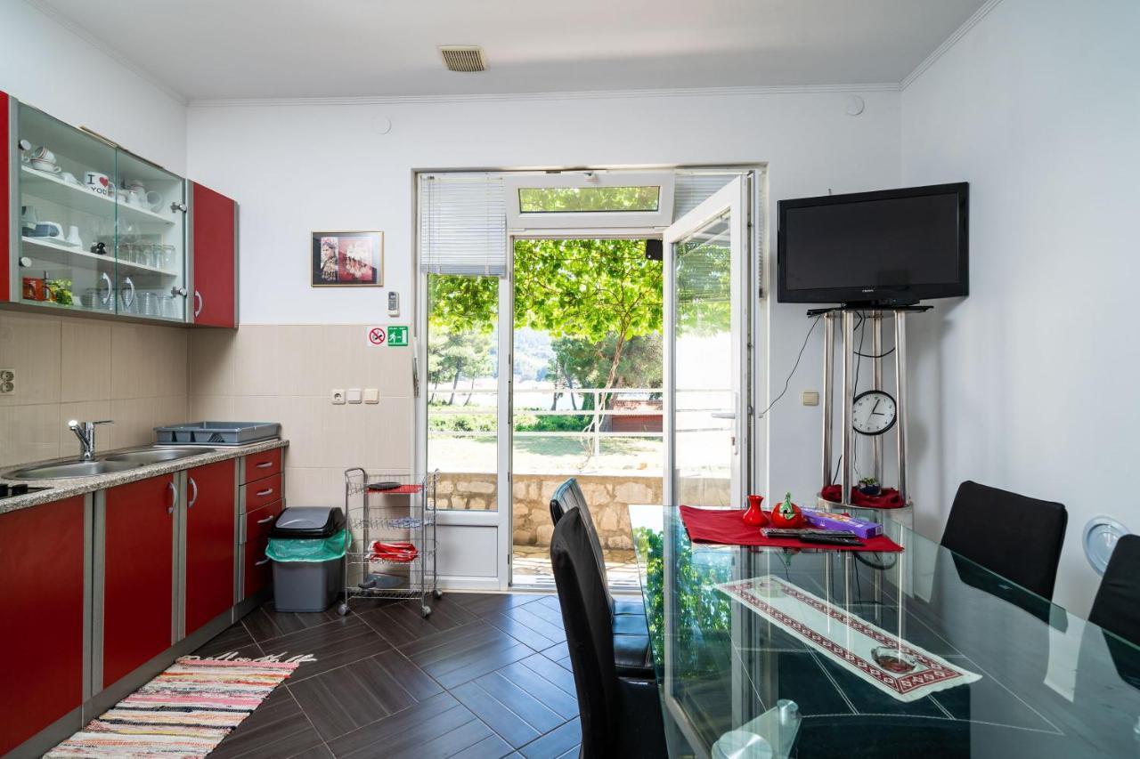 Apartments By The Sea Zuljana, Peljesac - 10233 Zewnętrze zdjęcie